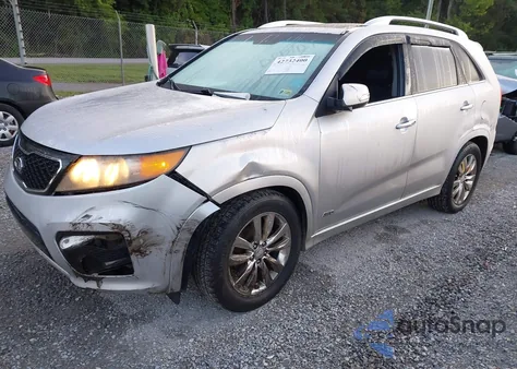2011 Kia Sorento Sx z USA, uszkodzony, nr VIN 5XYKWDA24BG095187